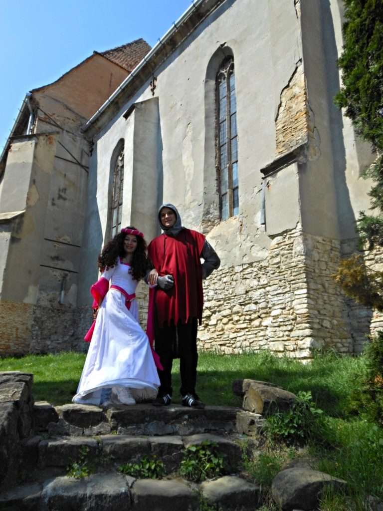 The princess and the knight tool a walk around the many churches...