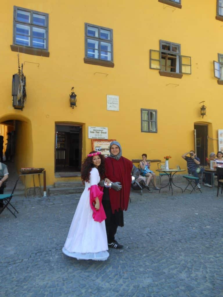 The milady said 'Yes' and together with the milord they headed to the restaurant...