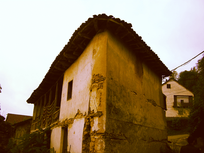 Old House in Veljusa with dry tobacco