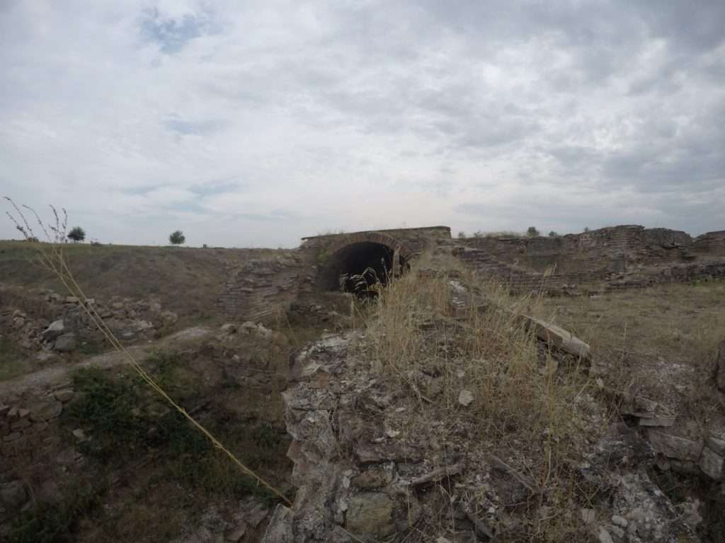 Останки от античния град Кабиле